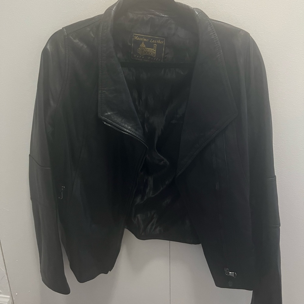 Black Massimo Leather jacket (Made in Florence, Italy). Size M.
